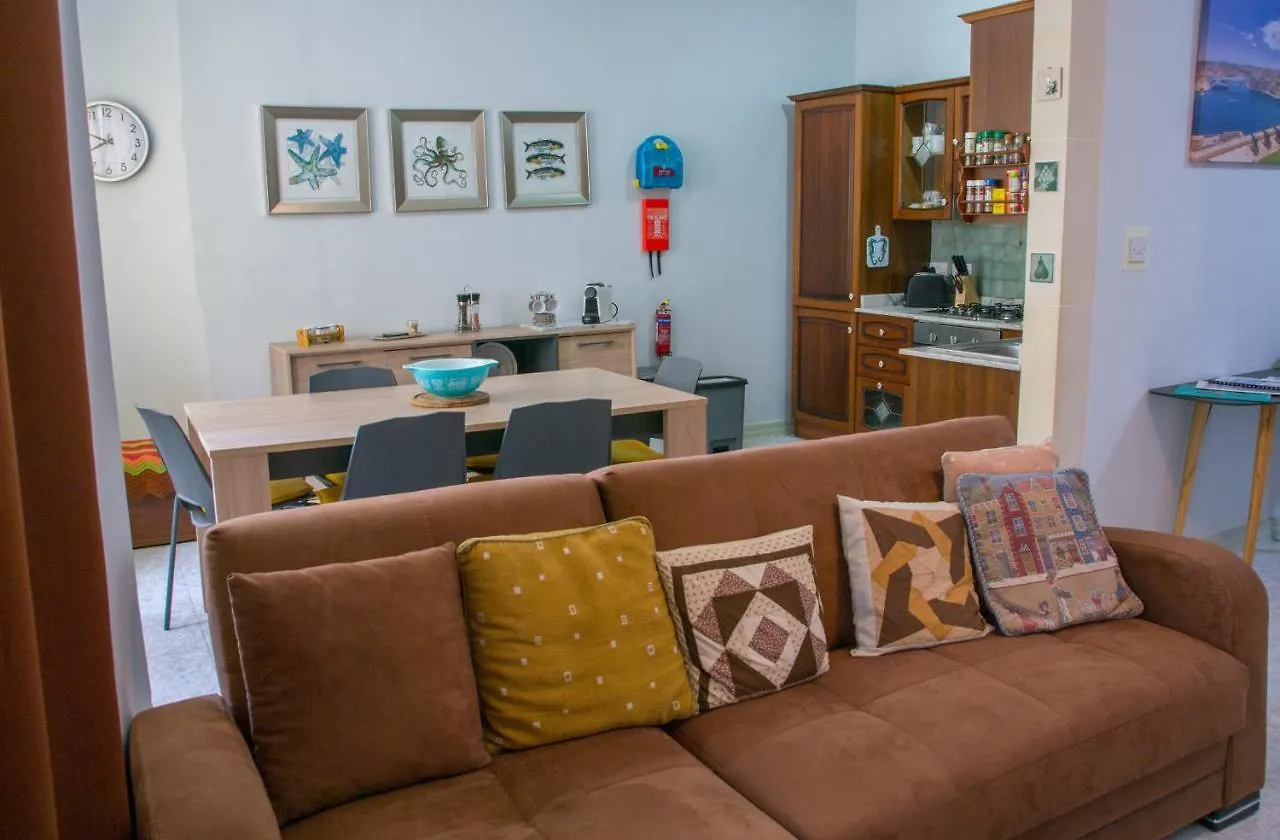 First Floor Corner Apartment Close To The Promenade Tban1-1 Marsaskala Malta