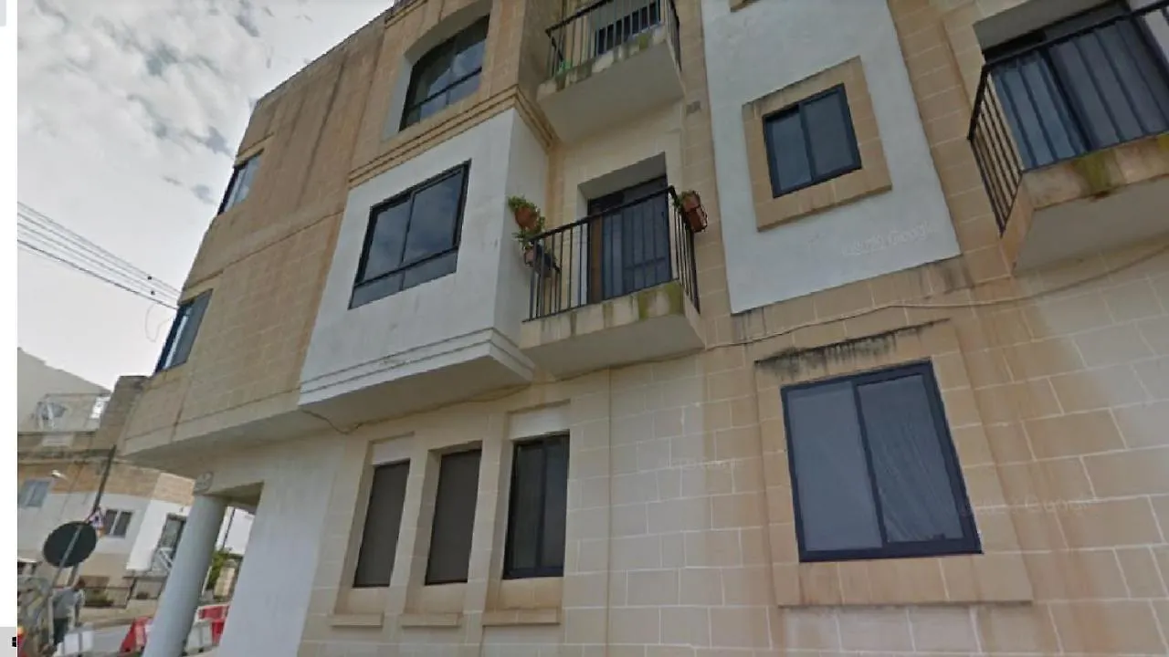 First Floor Corner Apartment Close To The Promenade Tban1-1 Marsaskala